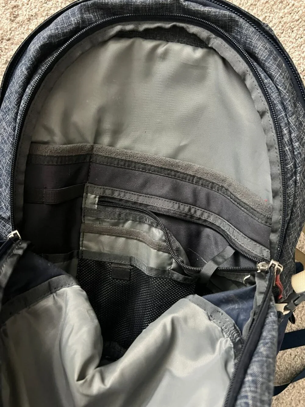 The North Face Borealis Backpack Navy Blue FlexVent Hiking Travel Laptop Bag